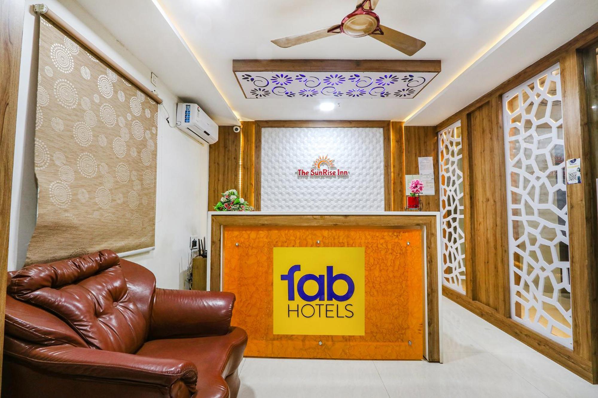 Fabhotel The Sunrise Inn - Nr Gayatri Vidya Parishad College Of Engineering Visakhapatnam Dış mekan fotoğraf